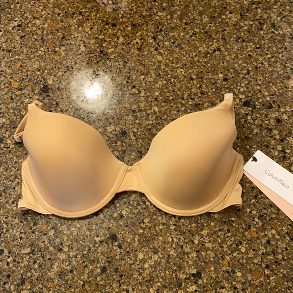 Calvin Klein Nude (Bare) T-Shirt Bra